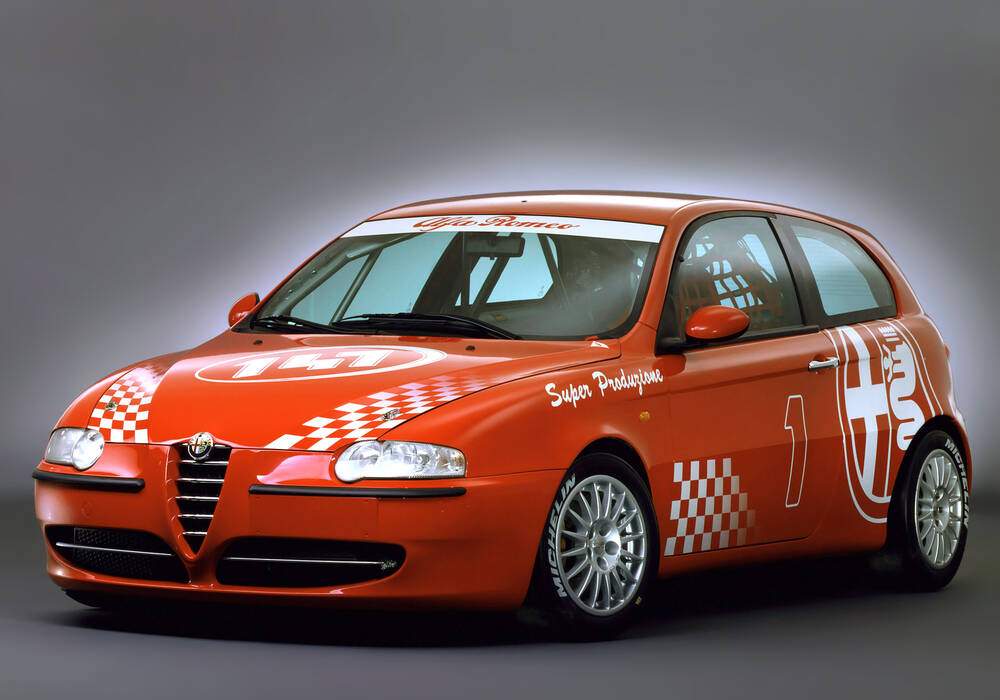 Fiche technique Alfa Romeo 147 Super Produzione Concept (2000)