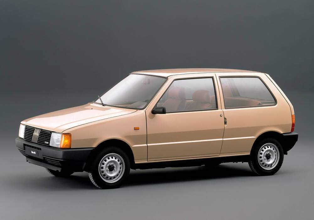 Fiche technique Fiat Uno 1.0 (1985-1990)