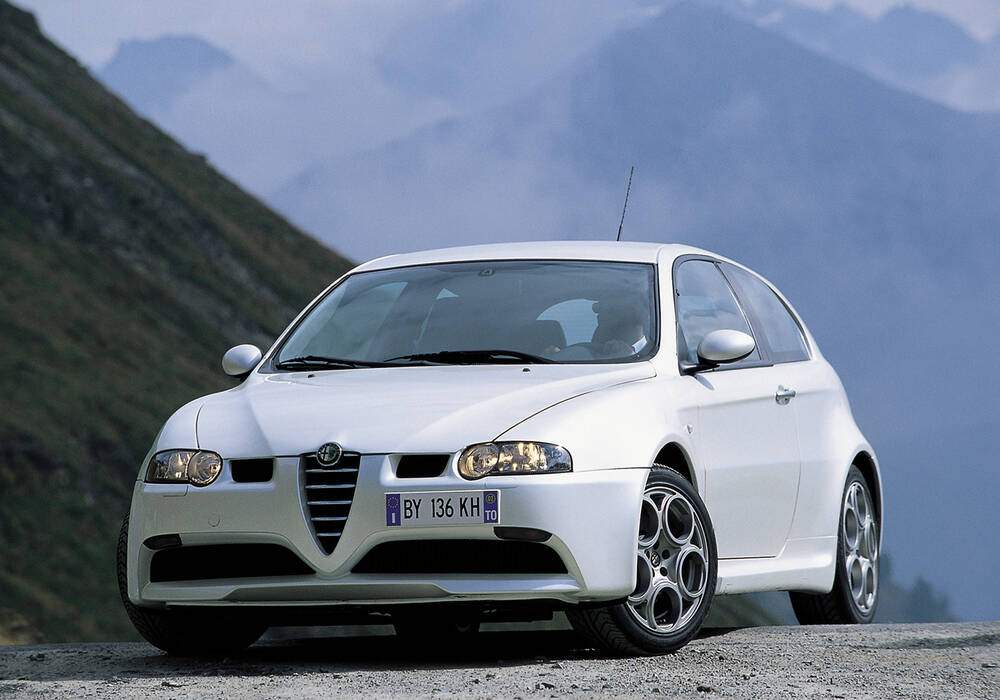 Fiche technique Alfa Romeo 147 GTA (937) (2003-2006)