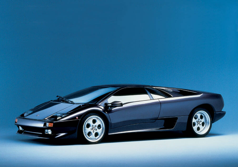Fiche technique Lamborghini Diablo VT (1998-1999)