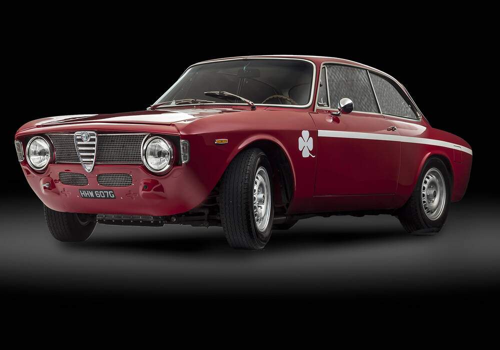 Fiche technique Alfa Romeo Giulia 1300 GTA Junior (1968-1972)