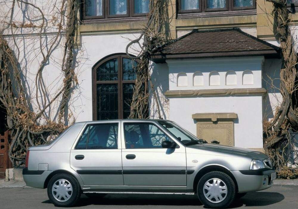 Fiche technique Dacia Solenza 1.4 MPI 75 (2003-2005)
