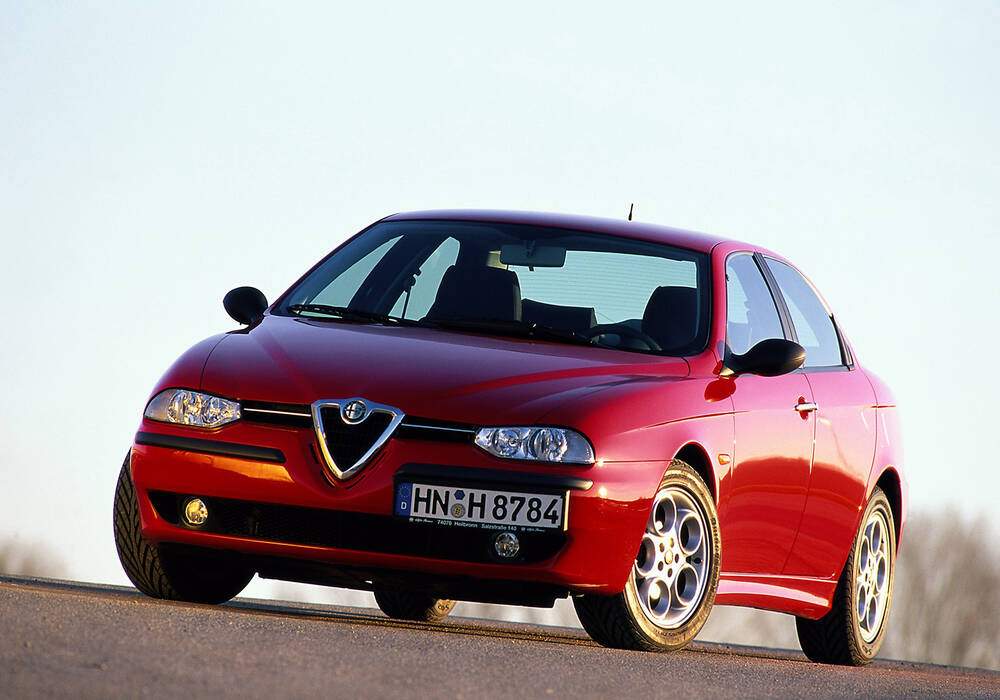 Fiche technique Alfa Romeo 156 1.8 TS 145 (932) (1998-2006)
