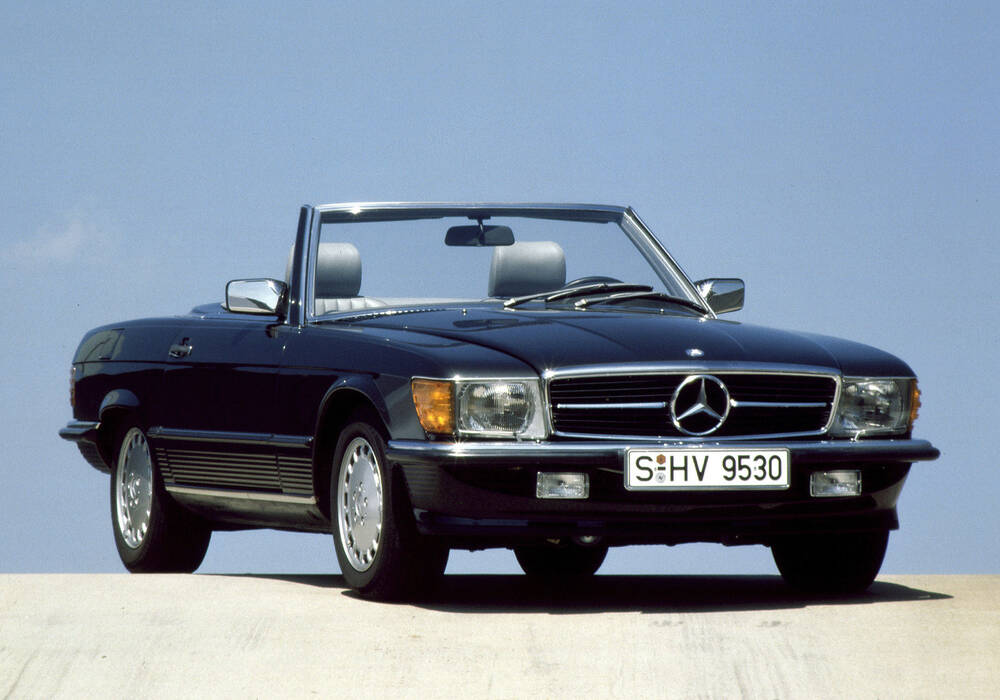 Fiche technique Mercedes-Benz 500 SL (R107) (1986-1988)
