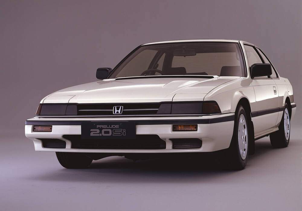 Fiche technique Honda Prelude II 2.0i 16 (1985-1987)