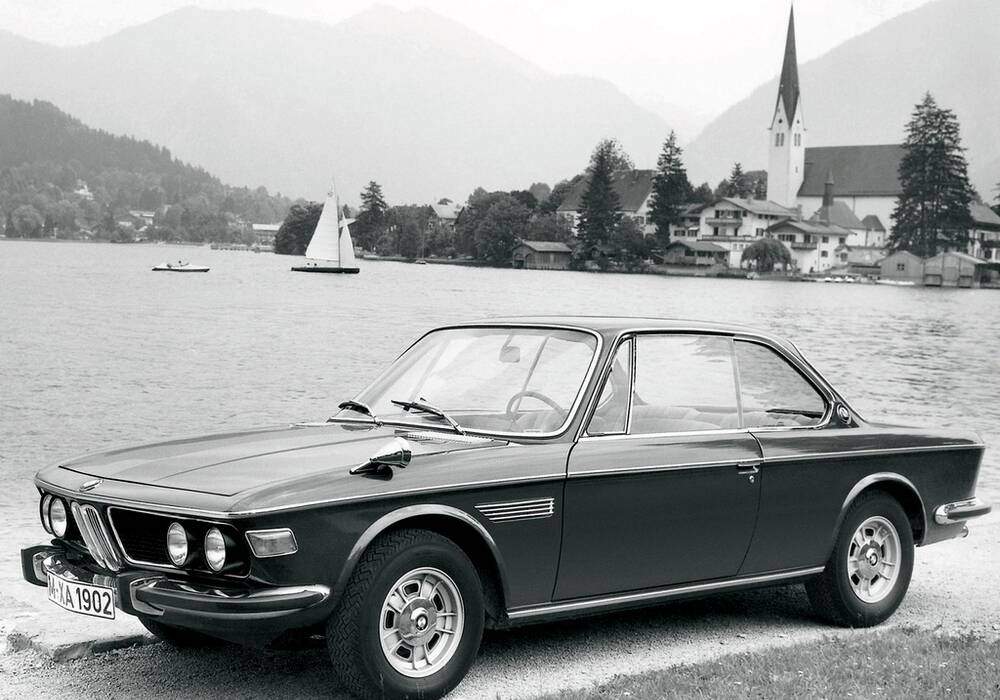 Fiche technique BMW 2800 CS (E9) (1968-1975)