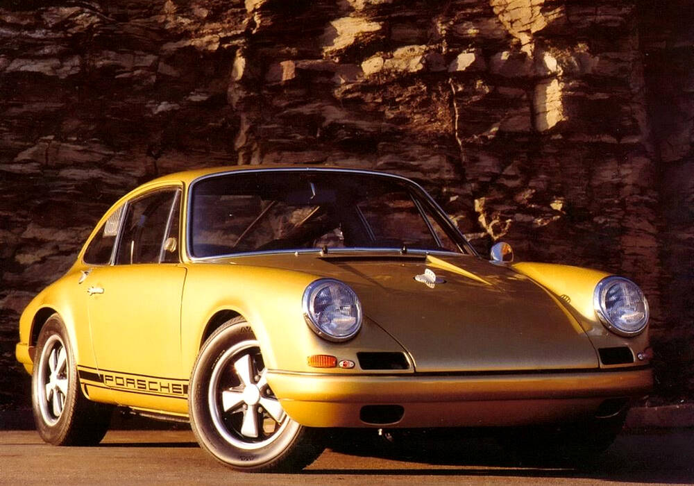 Fiche technique Porsche 911 R (1967-1969)