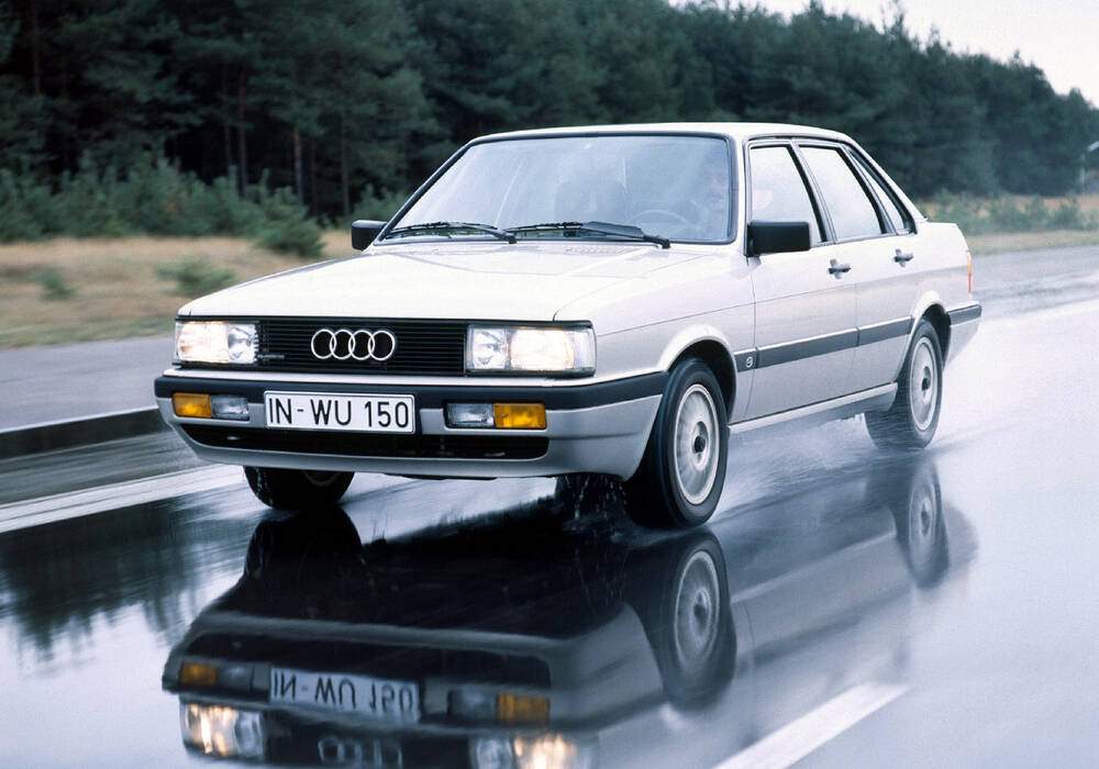 Fiche technique Audi 90 2.2 Quattro (B2) (1984-1987)