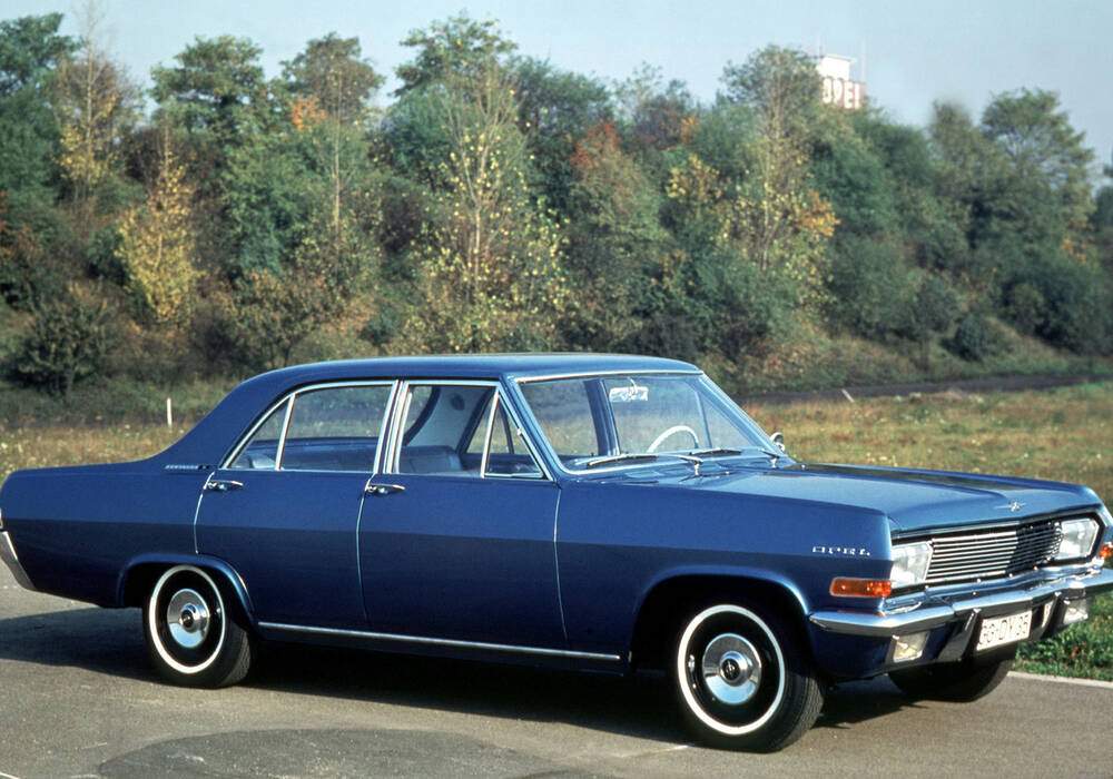 Fiche technique Opel Kapit&auml;n A 2800 S (1965-1968)