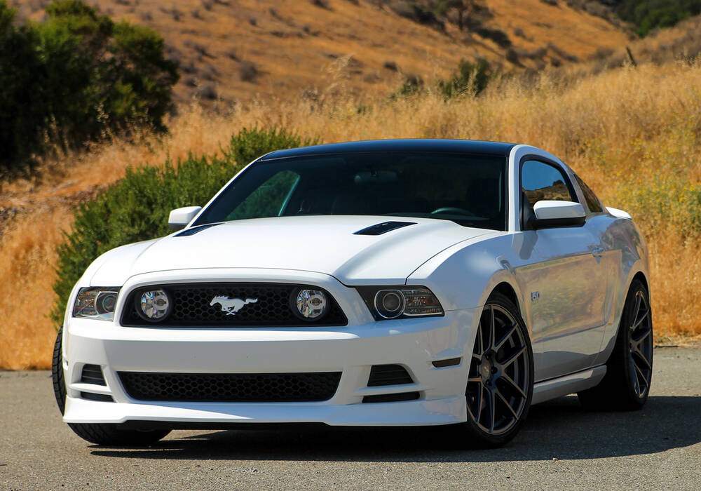 Fiche technique Ford Mustang V GT (2012-2014)