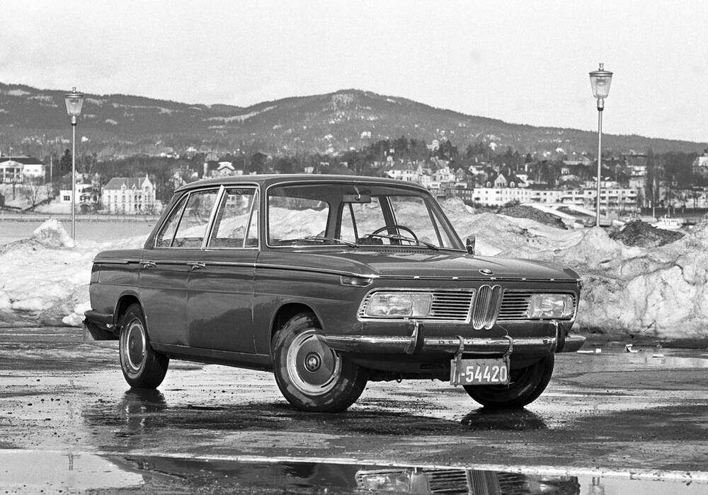 Fiche technique BMW 2000 tilux (E121) (1966-1971)