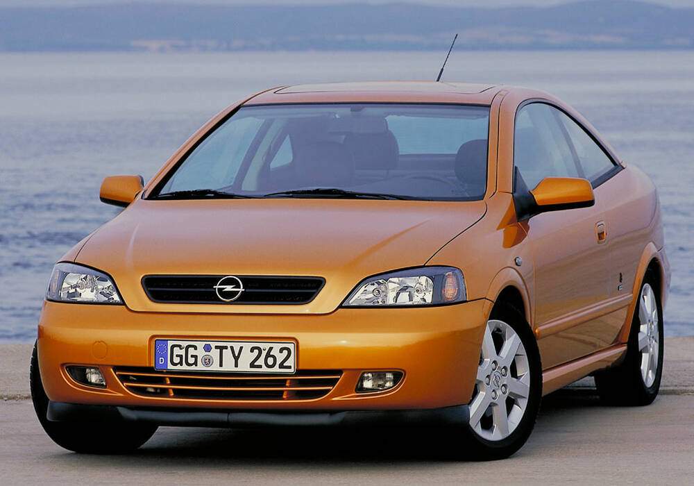 Fiche technique Opel Astra II Coup&eacute; 1.8 16v 125 (2000-2005)