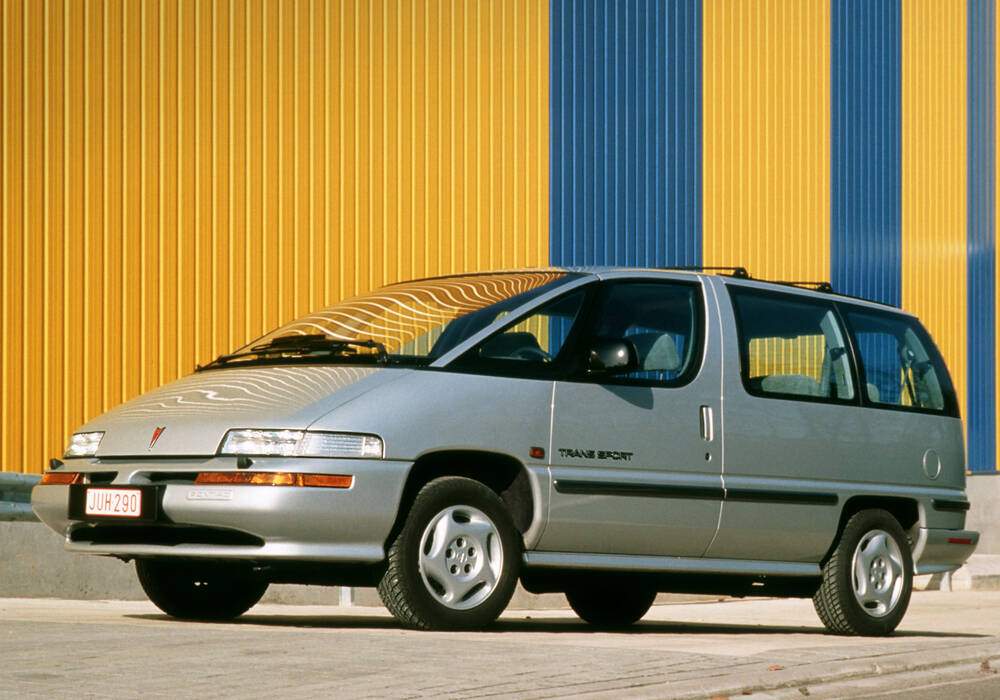 Fiche technique Pontiac Trans Sport 2.3-16 (1993-1999)