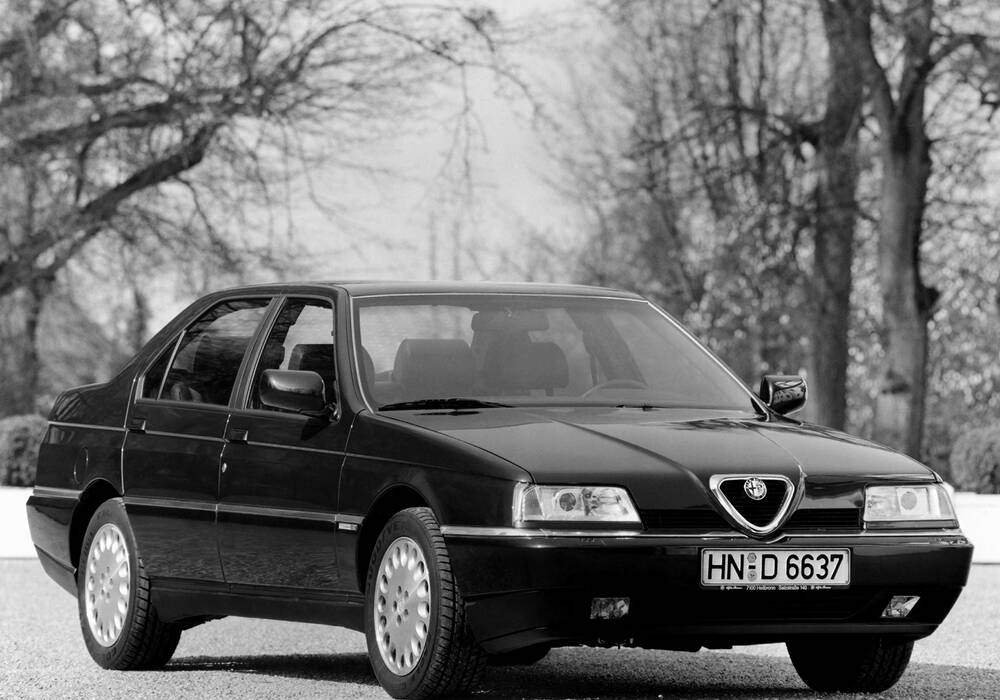 Fiche technique Alfa Romeo 164 3.0 V6 (1994-1997)