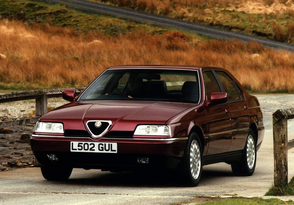 Fiche technique Alfa Romeo 164 3.0 V6 24v (1994-1998)