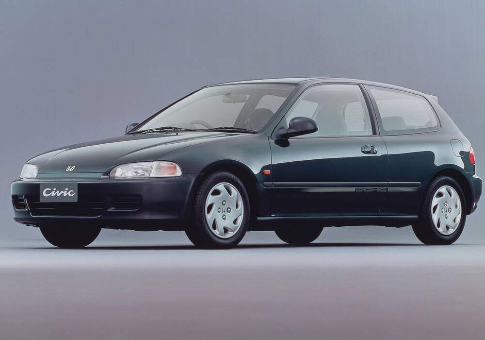 Fiche technique Honda Civic V 1.6 &laquo; 20th Anniversary &raquo; (1992)