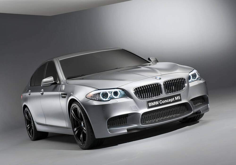Fiche technique BMW Concept M5 (2011)