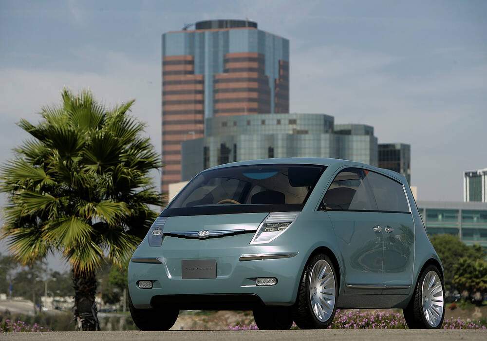 Fiche technique Chrysler Akino Concept (2005)