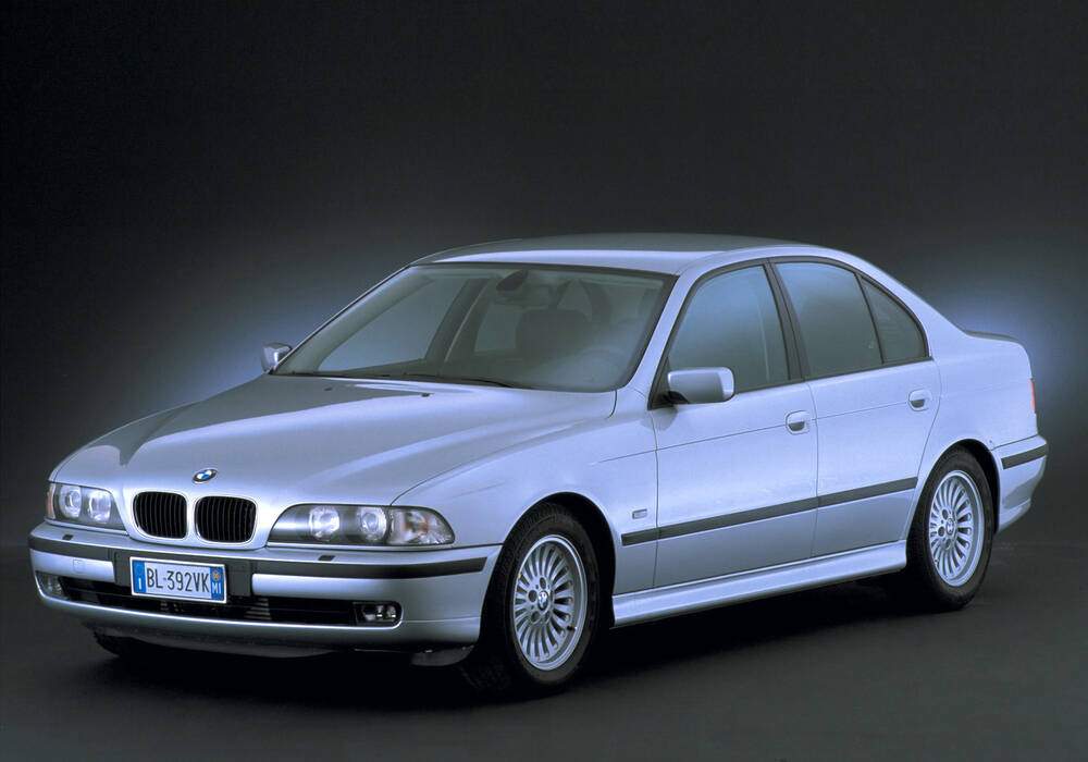 Fiche technique BMW 520d (E39) (2000-2003)