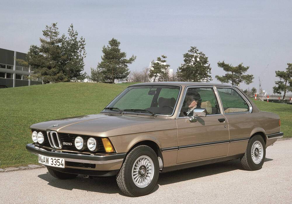 Fiche technique BMW 320 (E21) (1975-1979)
