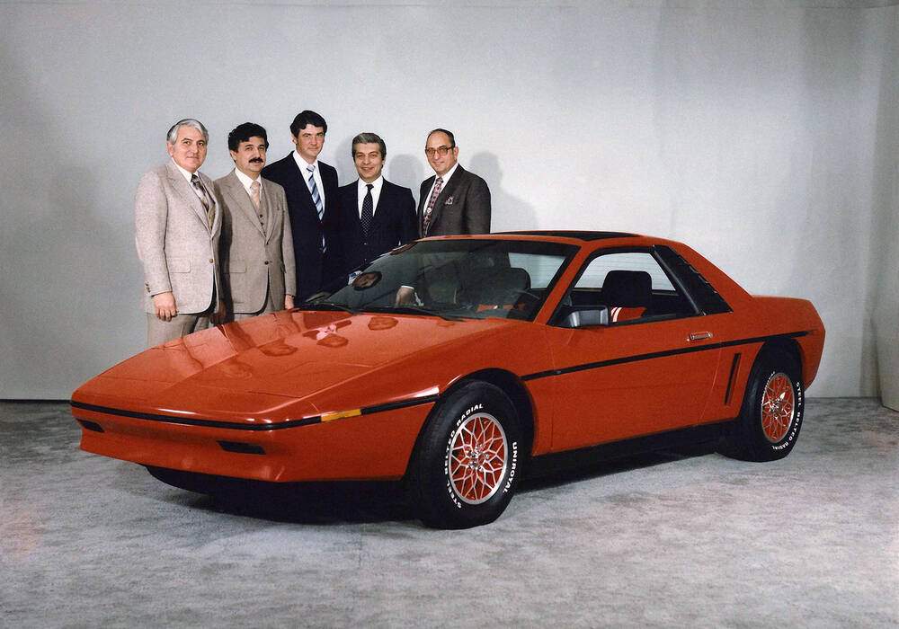 Fiche technique Pontiac Fiero Prototype (1981)