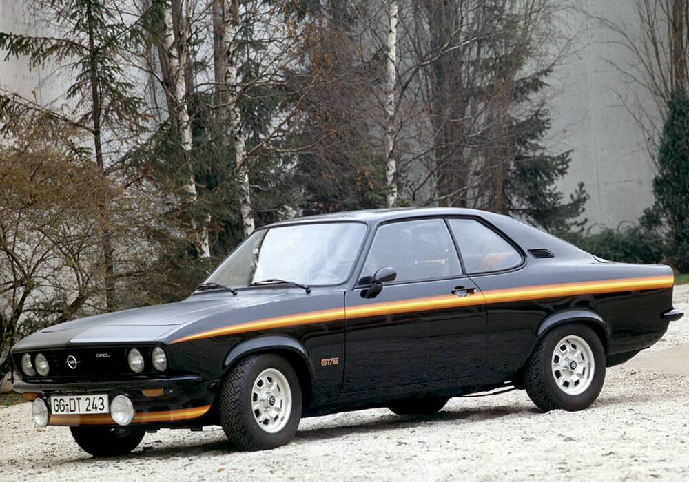 Fiche technique Opel Manta GT/E (A) &laquo; Black Magic &raquo; (1975)