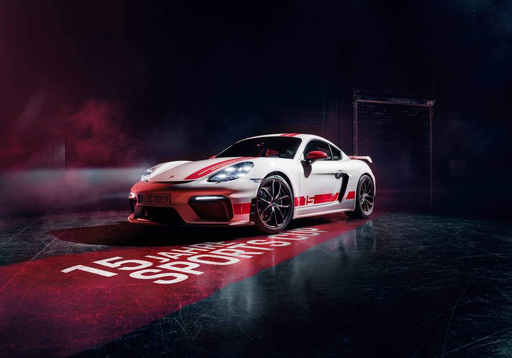 Fiche technique Porsche 718 Cayman GT4 (982C) &laquo; Sports Cup Edition &raquo; (2019)