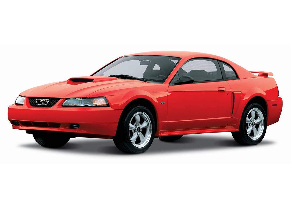 Fiche technique Ford Mustang IV GT (1999-2004)