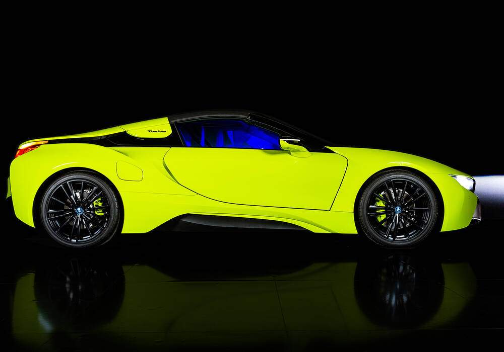 Fiche technique BMW i8 Roadster (I15) &laquo; LimeLight Edition &raquo; (2019)