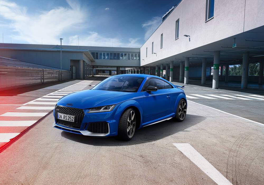 Fiche technique Audi TT RS III (8S) &laquo; Anniversary Package 25 Years of RS &raquo; (2019)