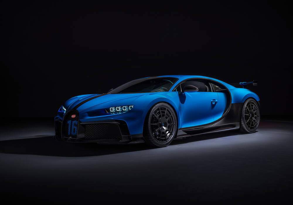 Fiche technique Bugatti Chiron Pur Sport (2020-2022)