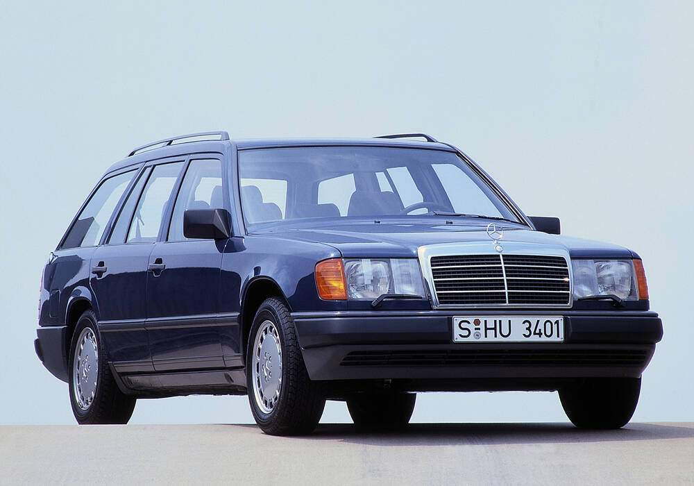 Fiche technique Mercedes-Benz 300 TE (S124) (1985-1989)