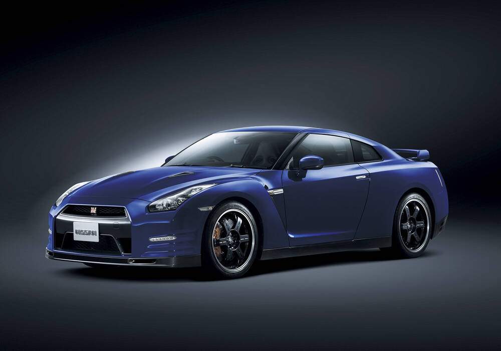 Fiche technique Nissan GT-R (R35) &laquo; For Track Pack &raquo; (2011-2012)