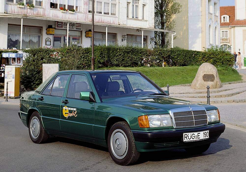 Fiche technique Mercedes-Benz 190 Elektro-Antrieb (1992)