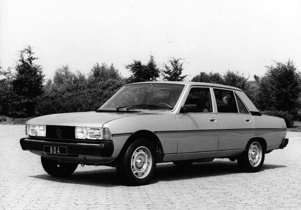 Fiche technique Peugeot 604 SL (1976-1982)