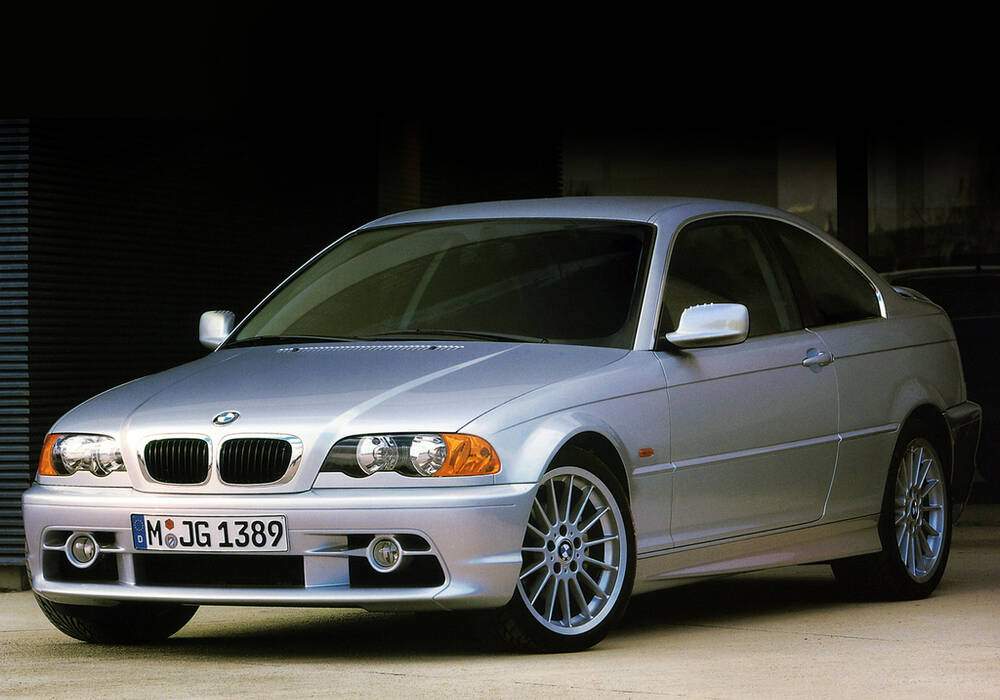 Fiche technique BMW 323Ci Coup&eacute; (E46) (1999-2000)