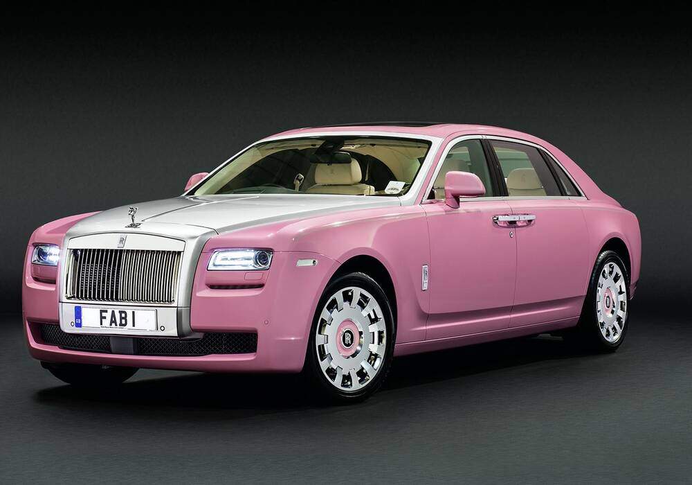 Fiche technique Rolls-Royce Ghost Extended Wheelbase &laquo; FAB1 &raquo; (2013)