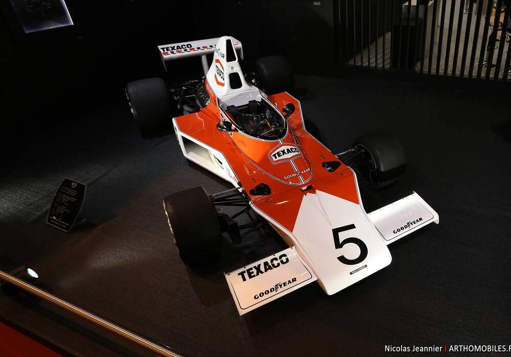 Fiche technique McLaren M23 (1973)