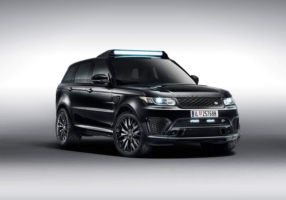 Fiche technique Voitures de films : Land Rover Range Rover Sport SVR (2015)