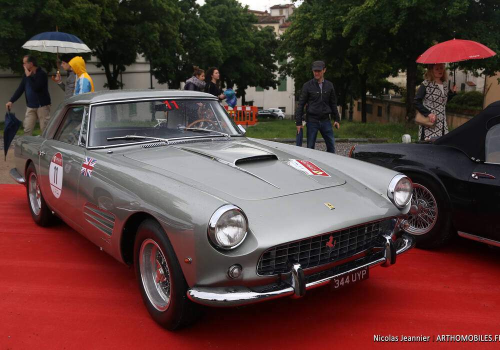Fiche technique Ferrari 250 GT Coup&eacute; Pininfarina (1958-1961)