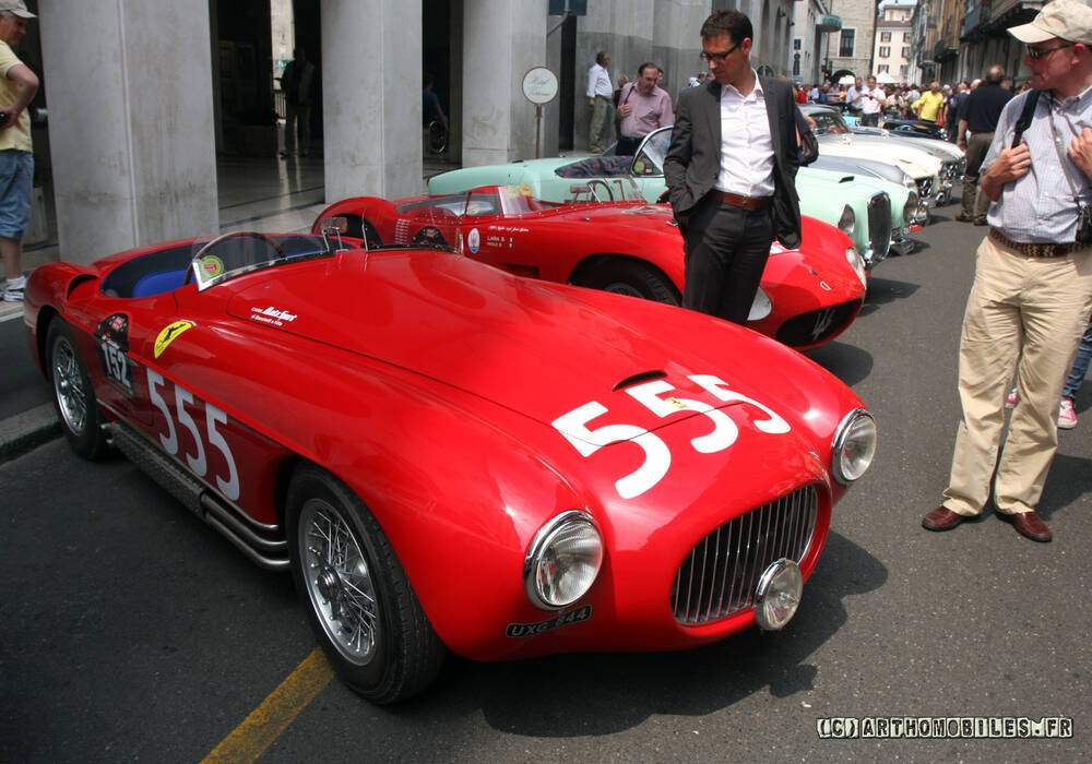Fiche technique Voitures de films : Ferrari 212 Export Autodromo &quot;Burrano&quot; Spyder (1951)