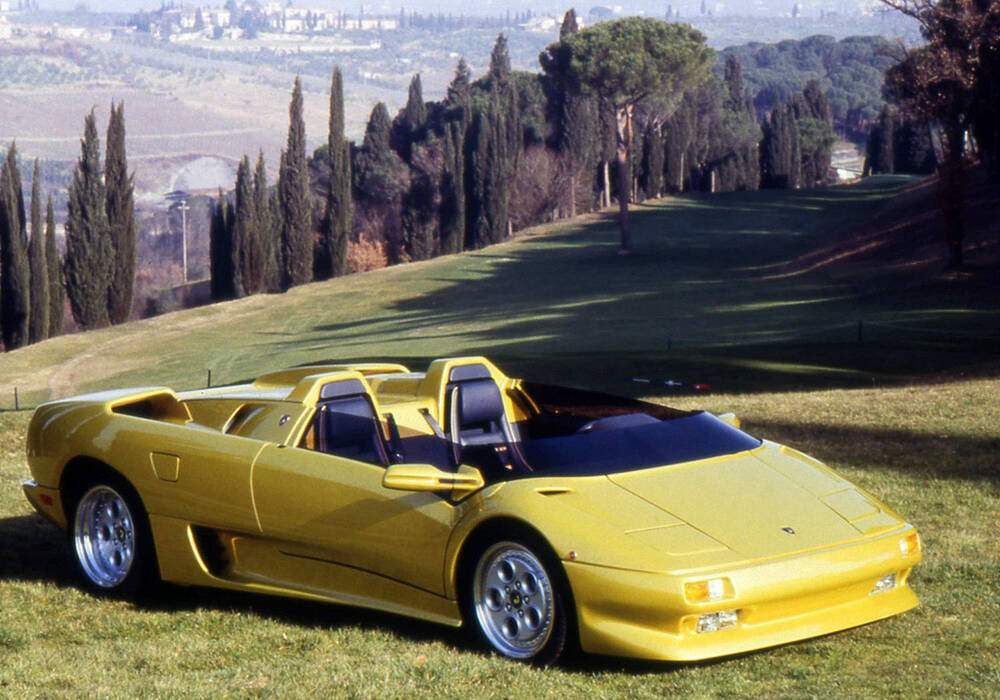 Fiche technique Lamborghini Diablo Roadster Prototype (1992)