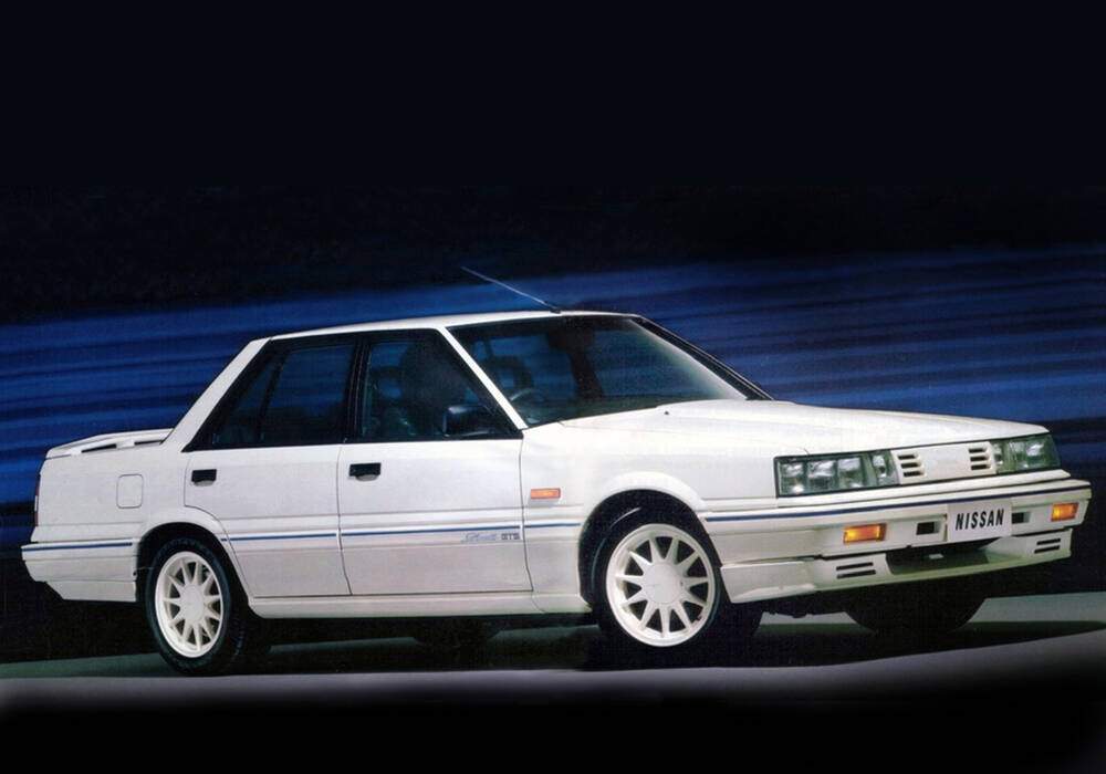 Fiche technique Nissan Skyline GTS1 (R31) &laquo; Silhouette &raquo; (1988)