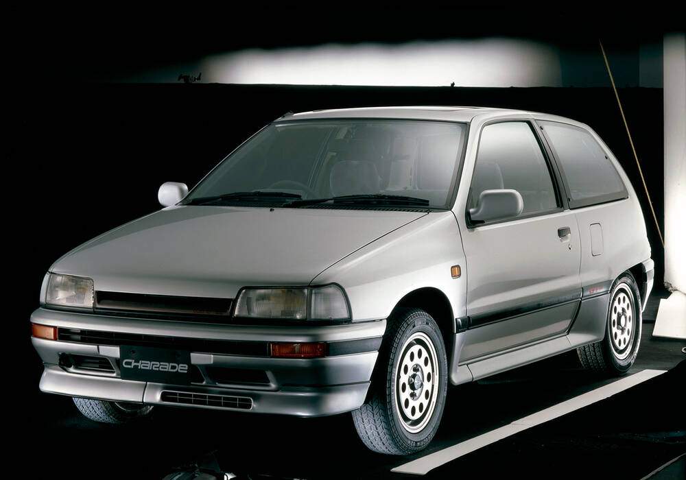 Fiche technique Daihatsu Charade III GTti (G100) (1987-1993)