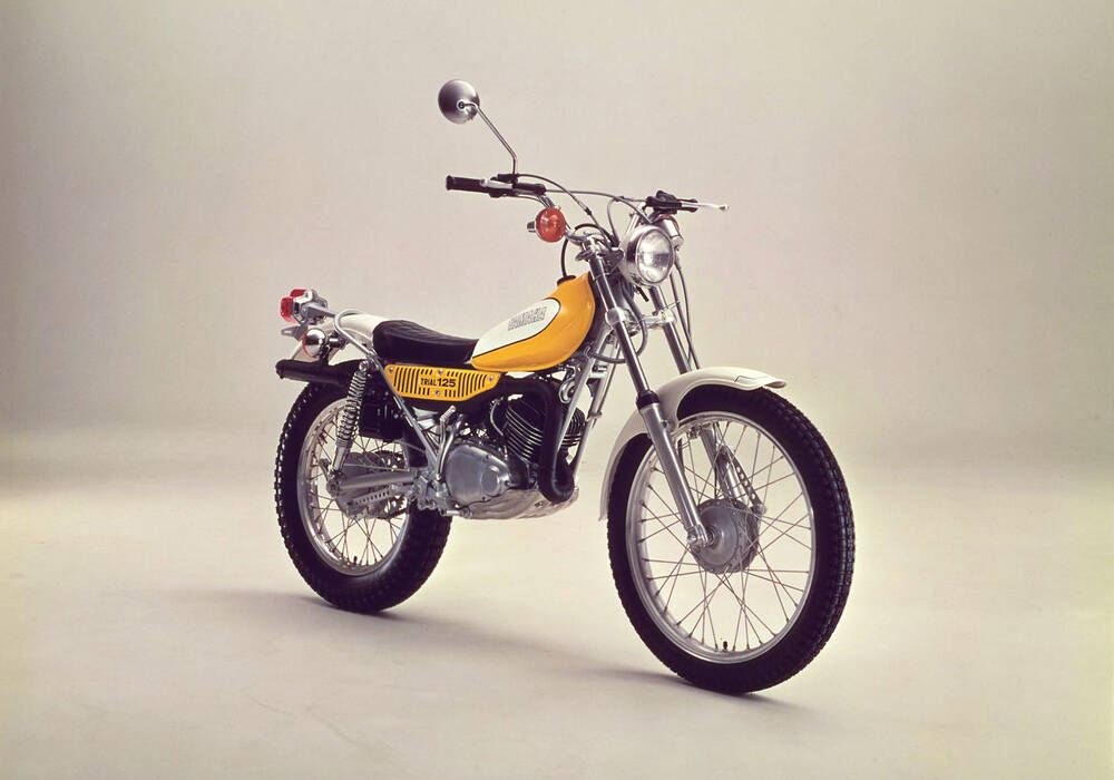 Fiche technique Yamaha TY 125 (1975-1976)