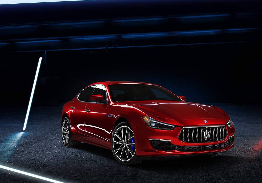 Fiche technique Maserati Ghibli III Hybrid (M157) &laquo; Fenice &raquo; (2020-2021)