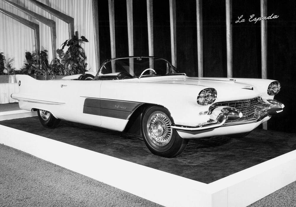 Fiche technique Cadillac La Espada Concept Car (1954)
