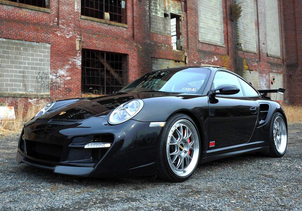 Fiche technique AWE Tuning 750R Turbo (2006-2009)
