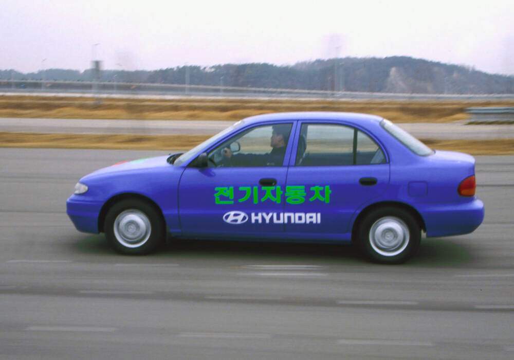Fiche technique Hyundai Accent EV Concept (1995)