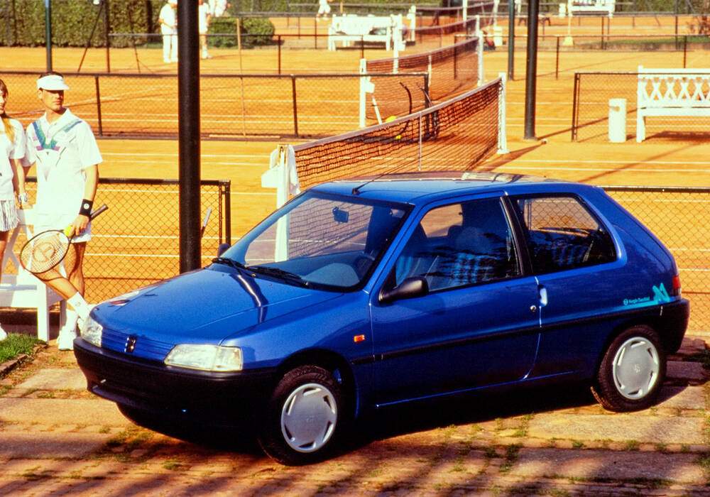 Fiche technique Peugeot 106 1.1 &laquo; Sergio Tacchini &raquo; (1994)